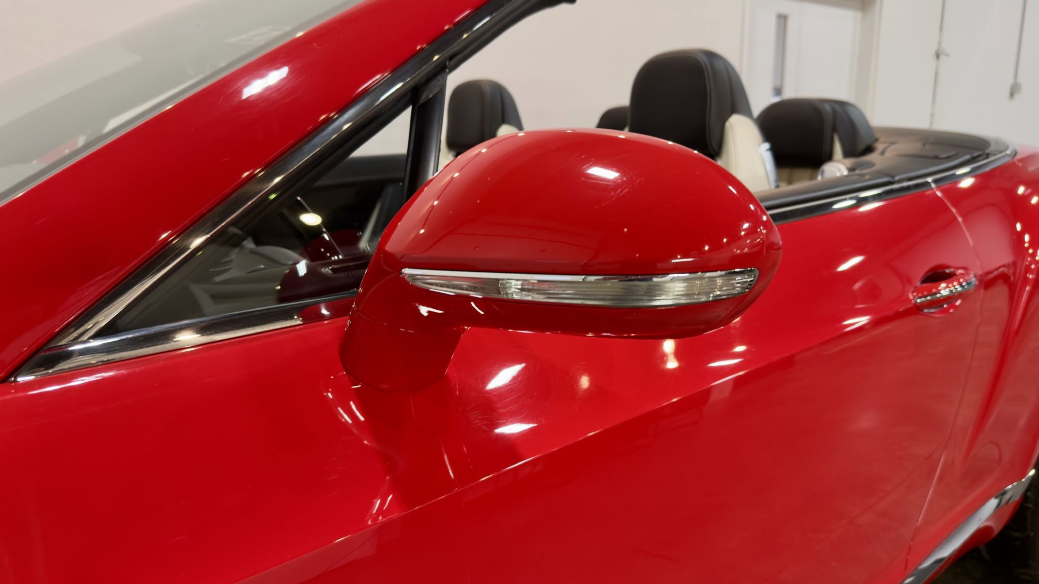 Used 2015 Bentley Continental GT image 34