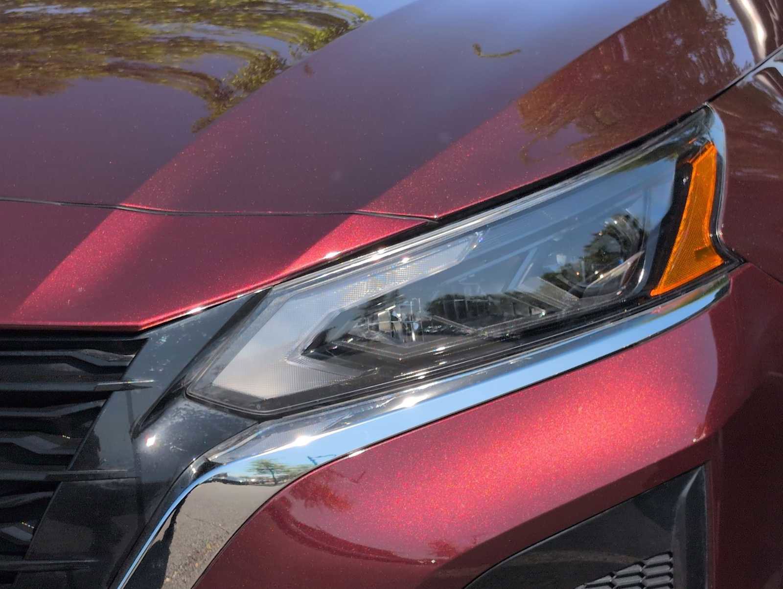 Used 2024 Nissan Altima 2.5 SV image 11