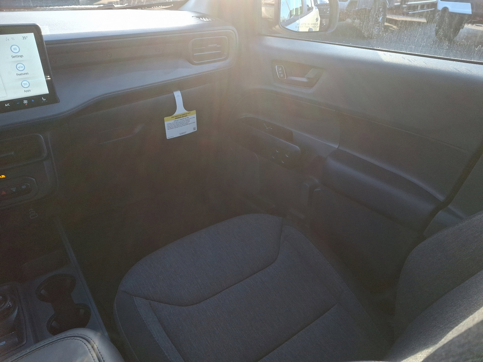 New 2025 Ford Maverick XLT w/ XLT Luxury Package image 18