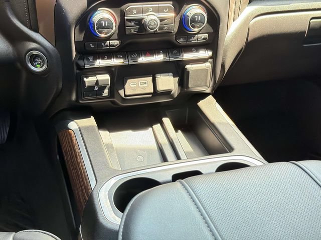 Used 2023 Chevrolet Silverado 2500 High Country w/ LPO, Hitch Package AWD/4WD image 20