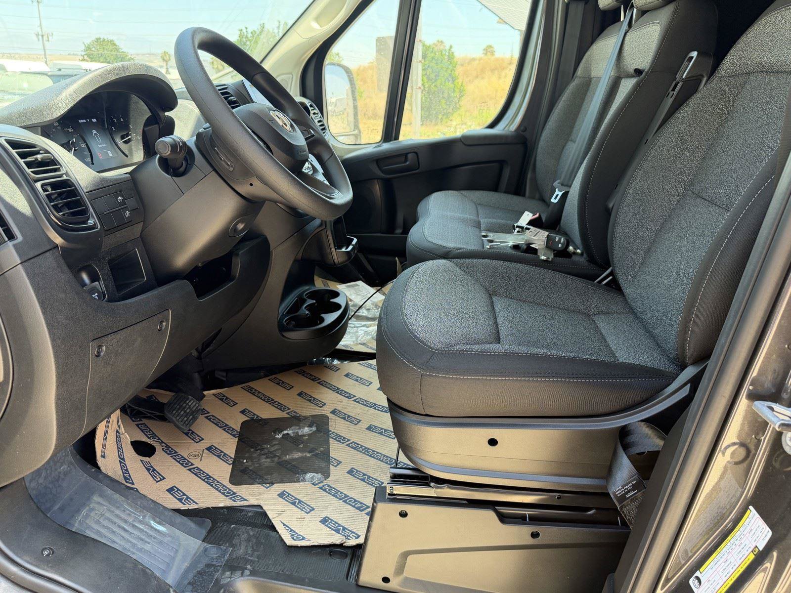 New 2026 RAM ProMaster 3500 w/ Power Group FWD image 27