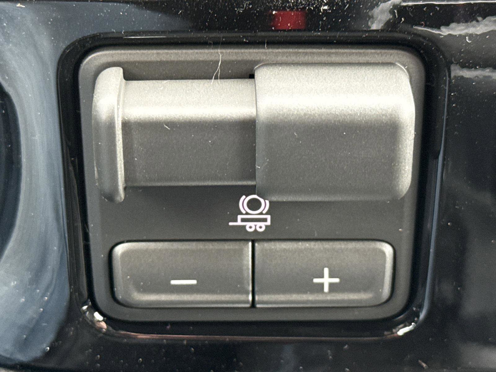 New 2026 Chevrolet Silverado 1500 LTZ image 22