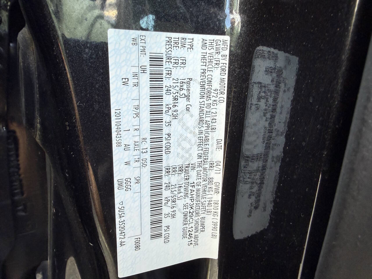 Used 2012 Ford Focus SE w/ SE Winter Pkg image 32