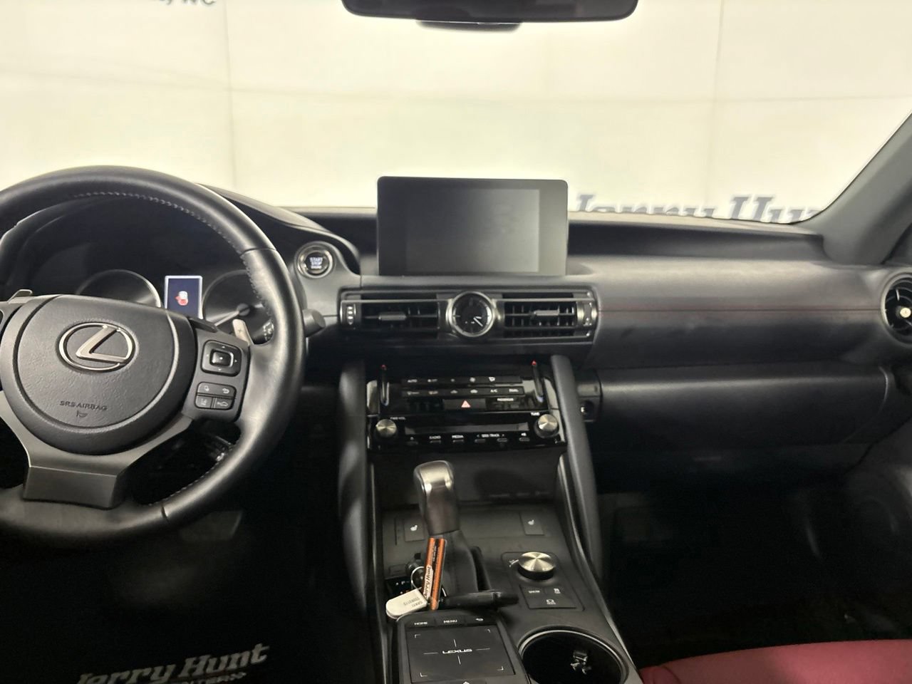 Used 2025 Lexus IS 350 F Sport RWD image 26