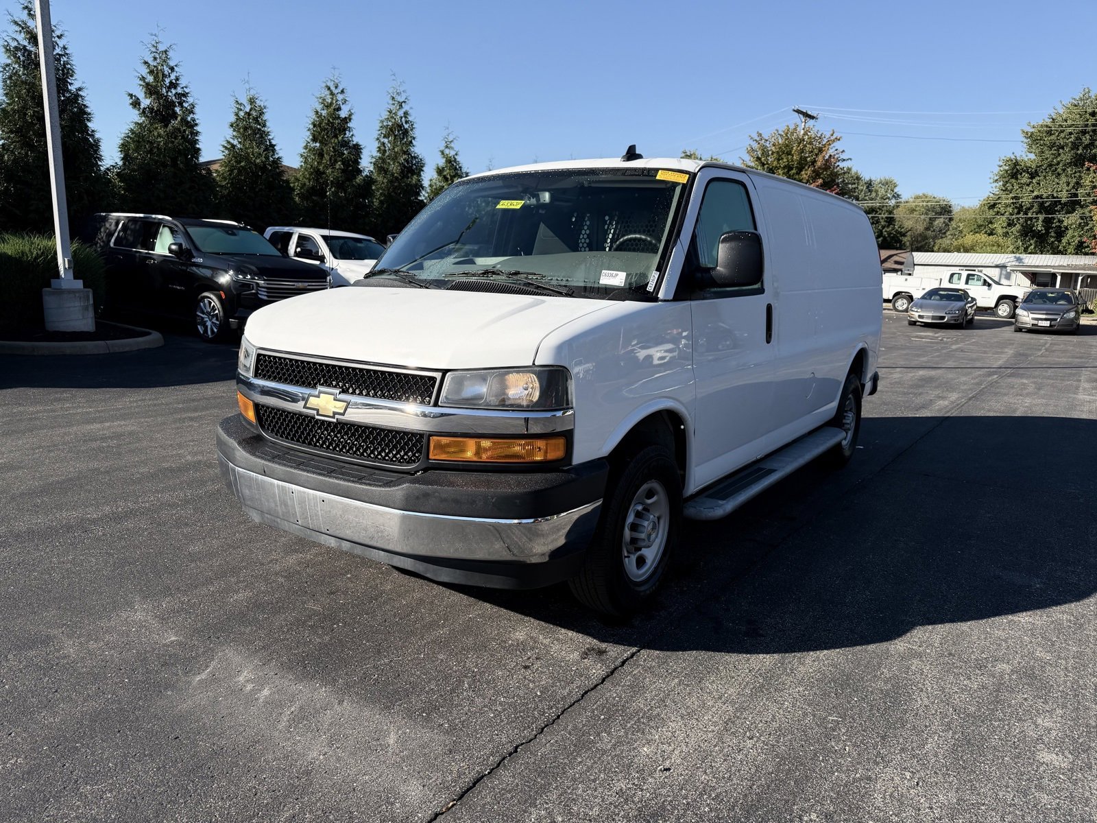 Used 2023 Chevrolet Express 2500 w/ Driver Convenience Package image 11