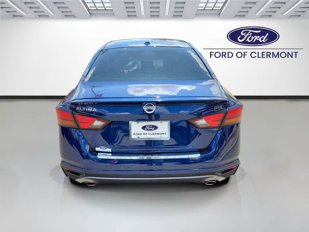 Used 2019 Nissan Altima 2.5 SR FWD image 4