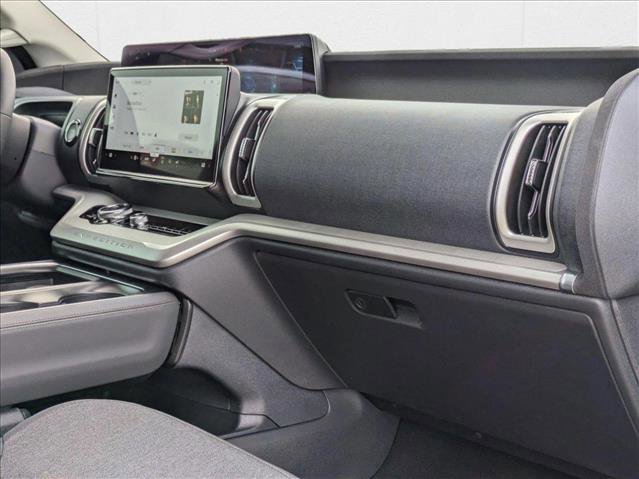 New 2025 Ford Expedition Max Active image 19