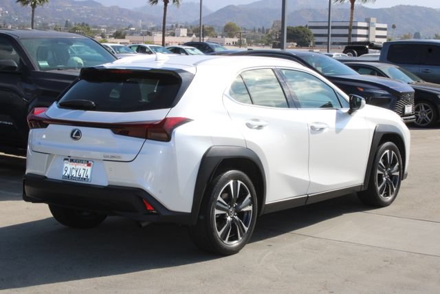 Certified 2024 Lexus UX 250h FWD image 21