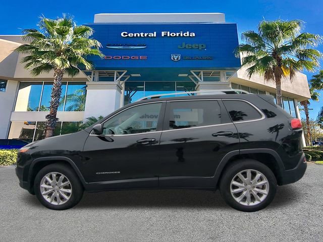 Used 2017 Jeep Cherokee Limited image 8