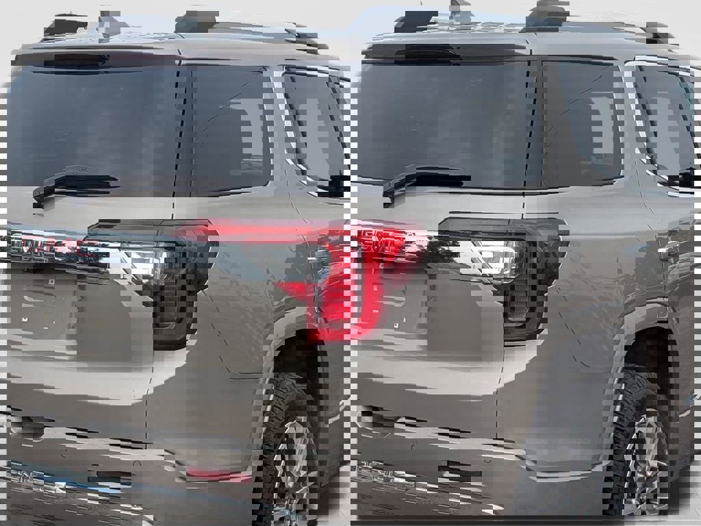 Certified 2023 GMC Acadia Denali w/ Denali Ultimate Package image 7