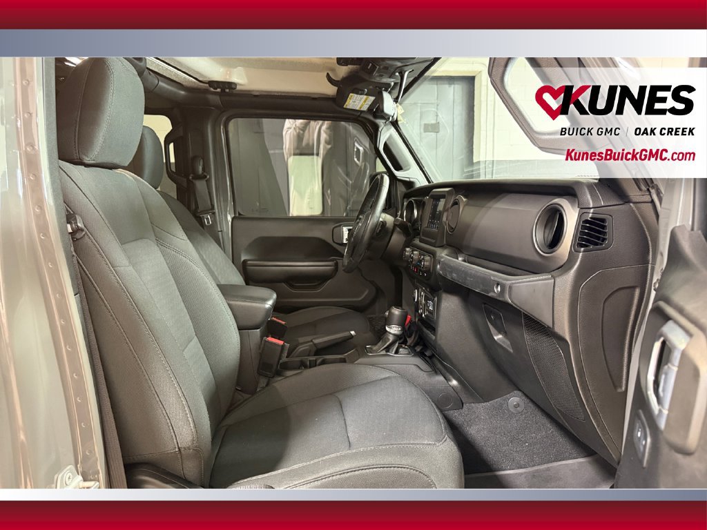 Used 2021 Jeep Gladiator Sport AWD/4WD image 33