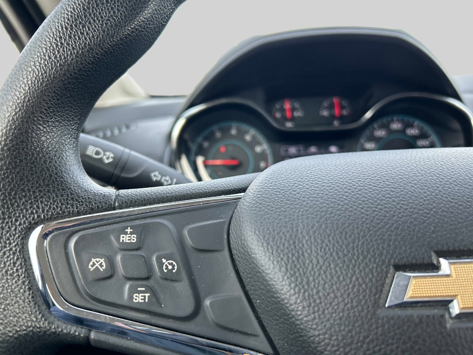 Used 2017 Chevrolet Cruze LT w/ Convenience Package image 22