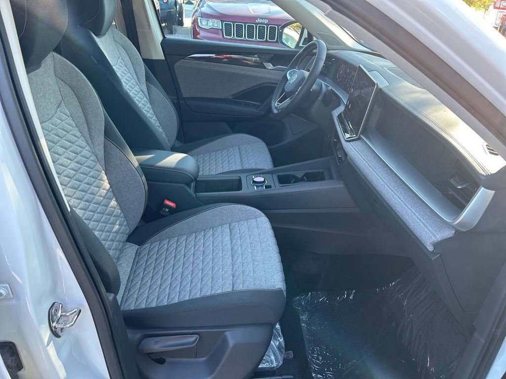 New 2026 Volkswagen Tiguan S AWD/4WD image 27