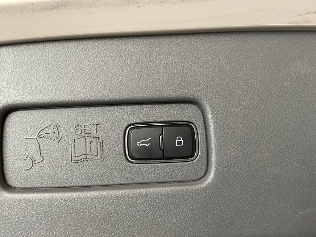 Used 2020 Lincoln Aviator Reserve image 30