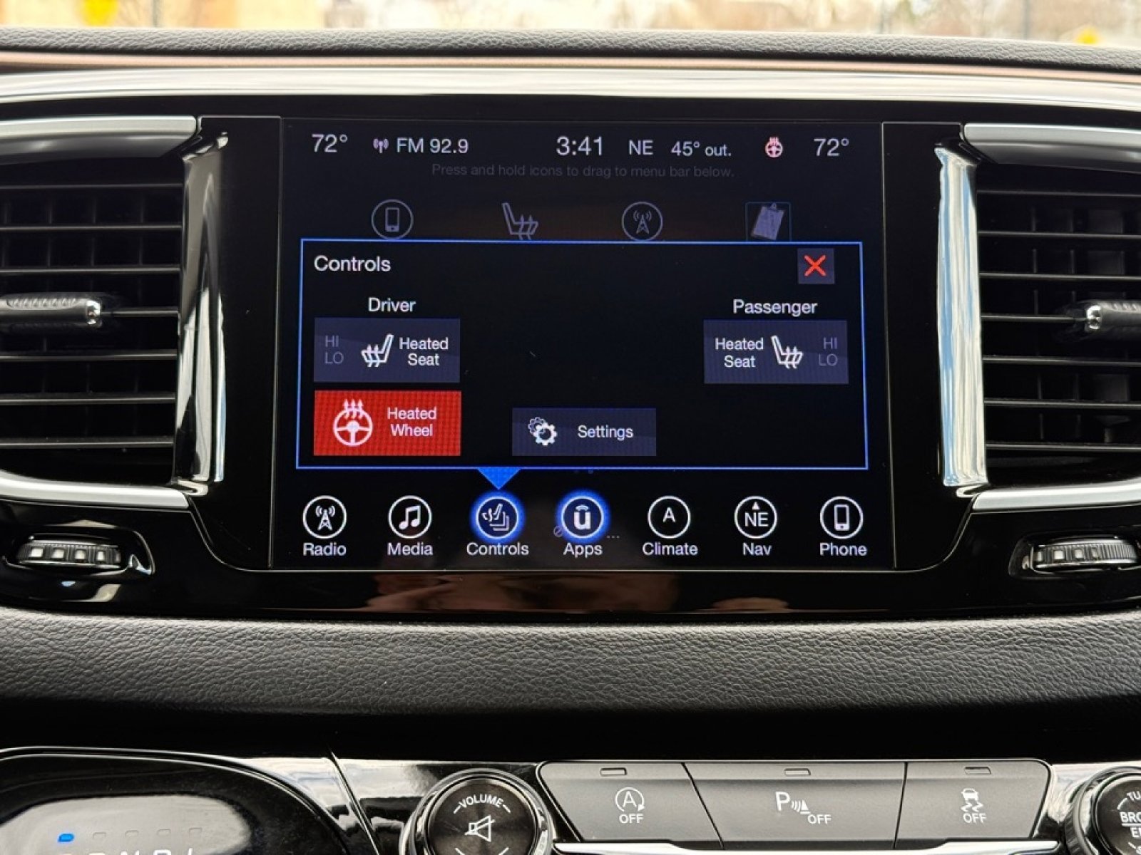 Used 2017 Chrysler Pacifica Touring-L Plus image 15