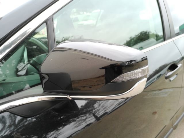 Used 2020 Subaru Outback Limited image 17