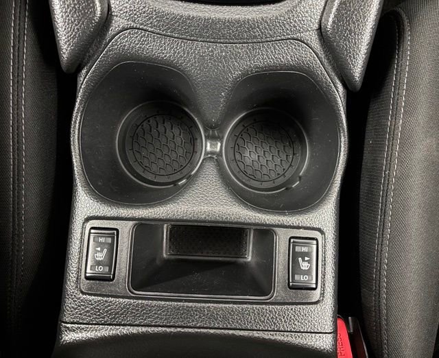 Used 2018 Nissan Rogue SV w/ Premium Package FWD image 23