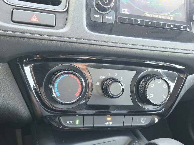 Used 2019 Honda HR-V LX image 23