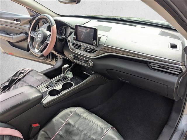 Used 2020 Nissan Altima 2.5 SL FWD image 22