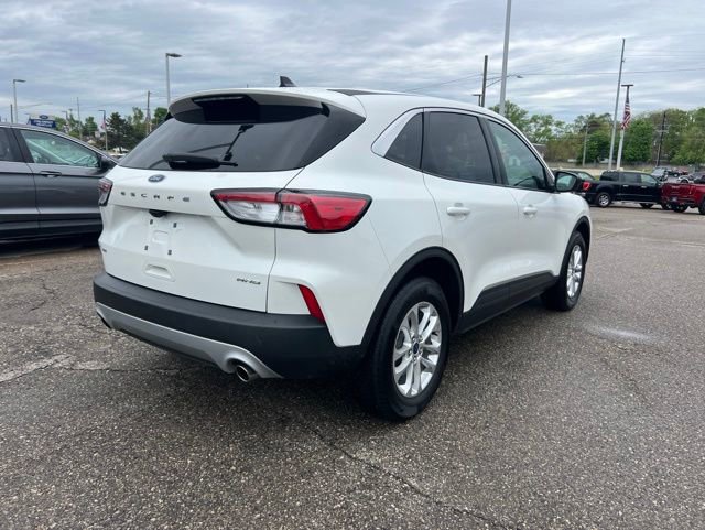 Certified 2022 Ford Escape SE w/ Convenience Package AWD/4WD image 4