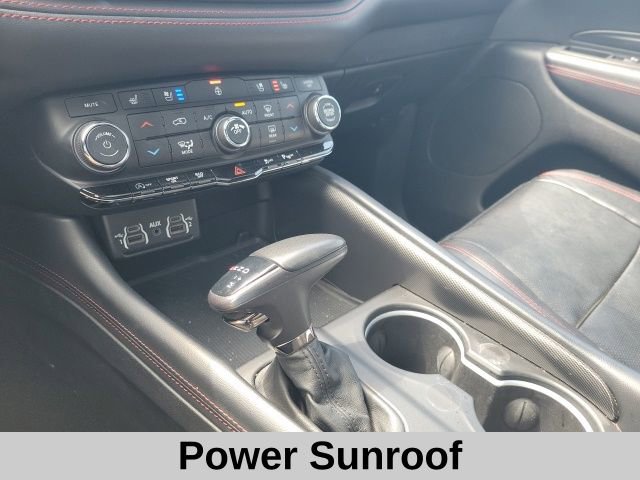 Used 2024 Dodge Durango GT image 8