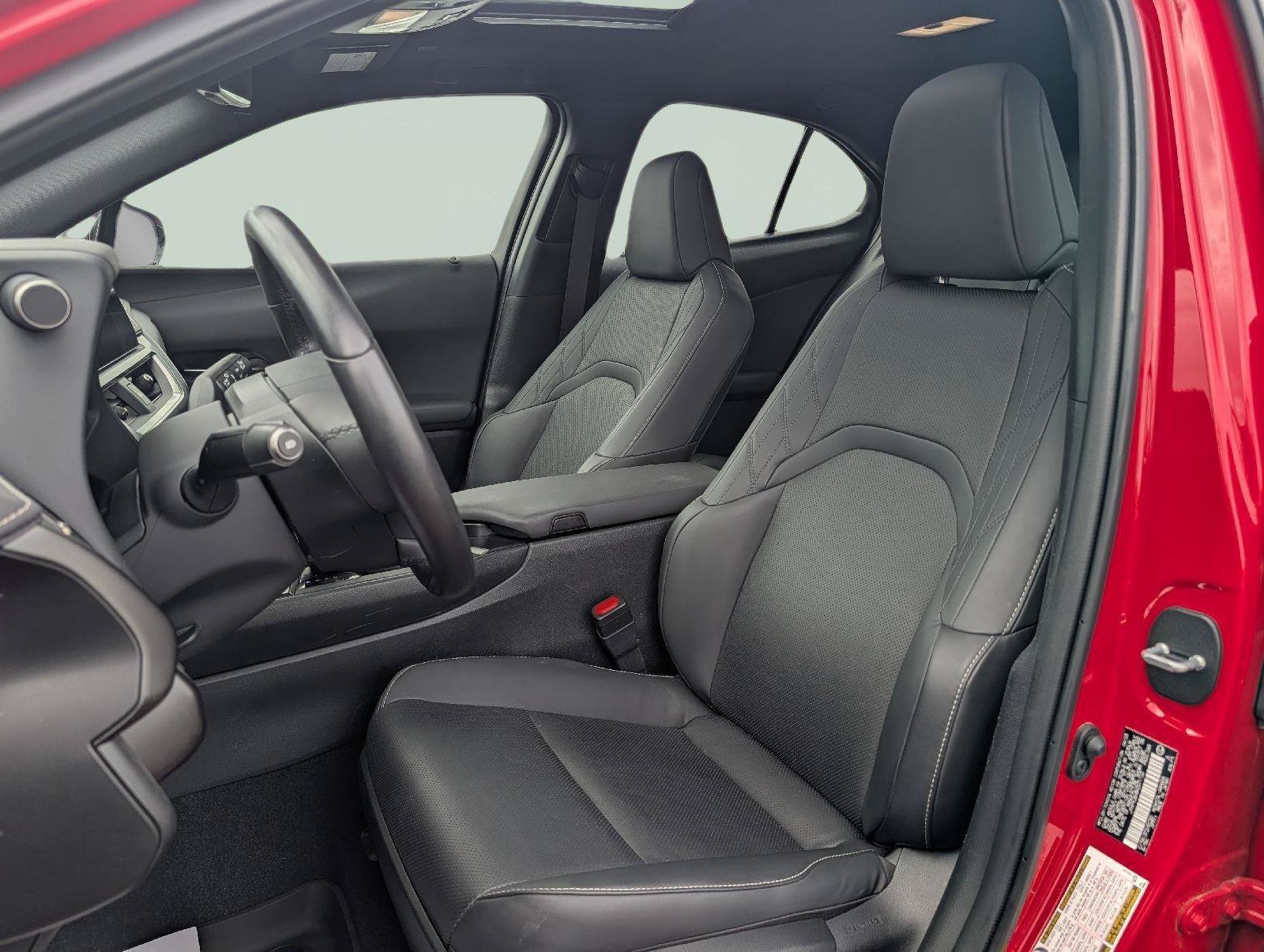 Certified 2024 Lexus UX 250h AWD w/ Premium Package image 10