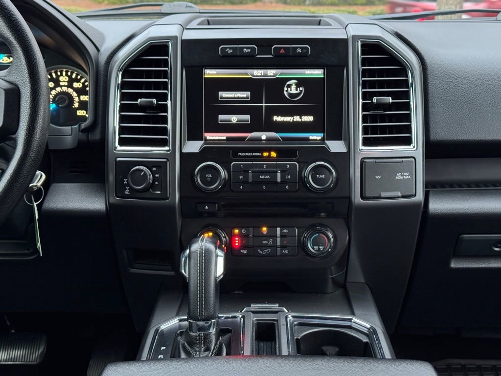 Used 2015 Ford F150 XLT w/ Equipment Group 302A Luxury AWD/4WD image 13