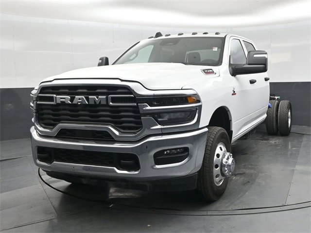 New 2026 RAM 3500 Tradesman w/ Chrome Appearance Group image 8