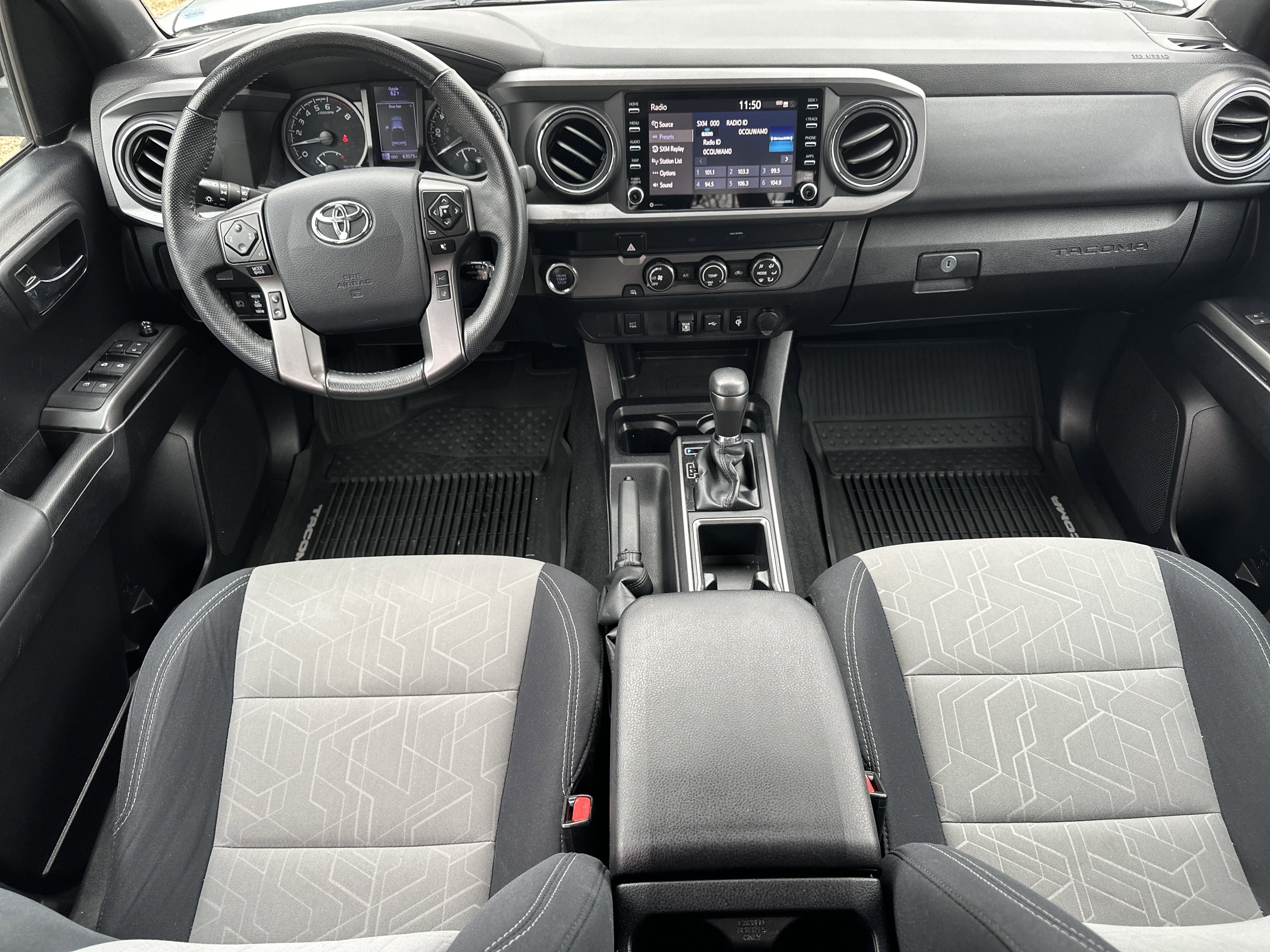 Used 2020 Toyota Tacoma TRD Sport image 22