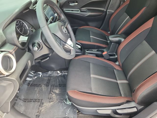 Certified 2024 Nissan Versa SR w/ Trunk Package FWD image 7