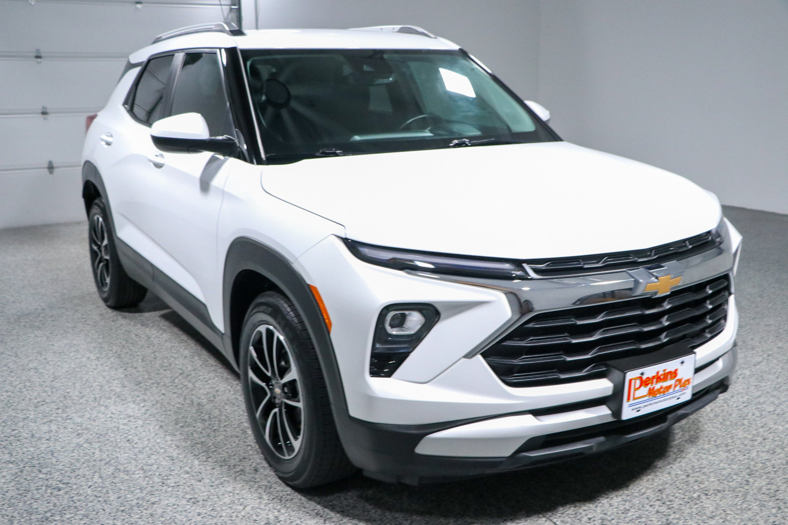 Used 2025 Chevrolet TrailBlazer LT w/ Convenience Package FWD image 5