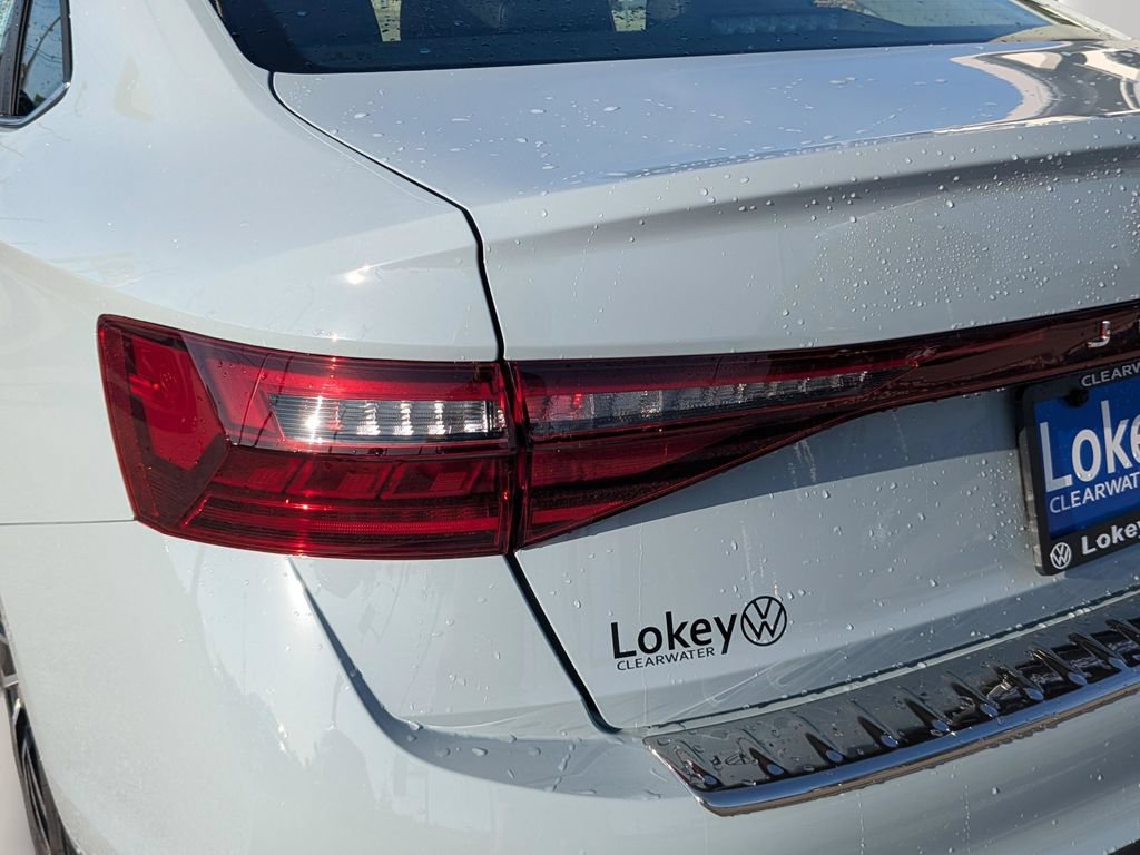 New 2026 Volkswagen Jetta SE FWD image 8