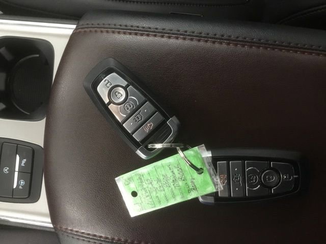 Used 2022 Ford Edge Titanium w/ Equipment Group 301A image 33