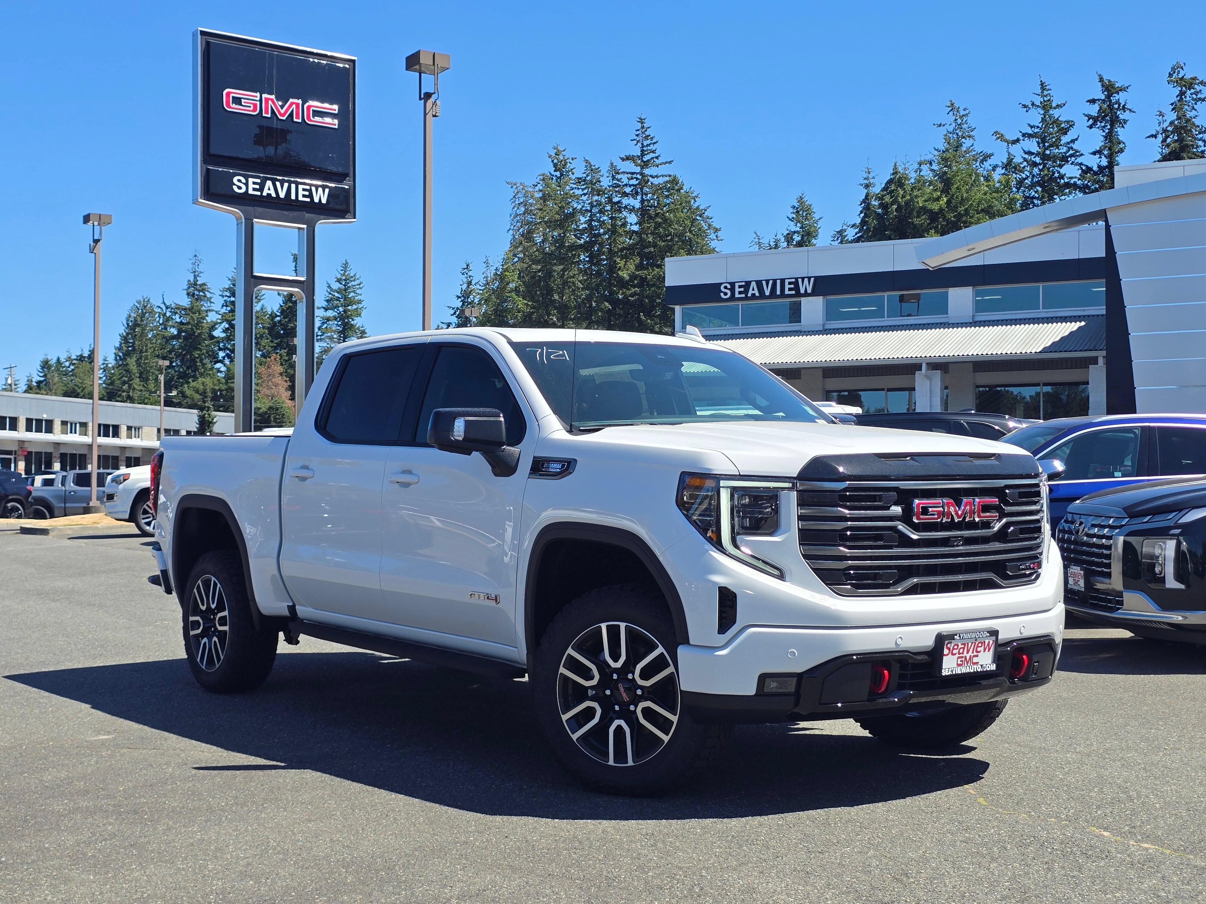 New 2026 GMC Sierra 1500 AT4 w/ AT4 Premium Package