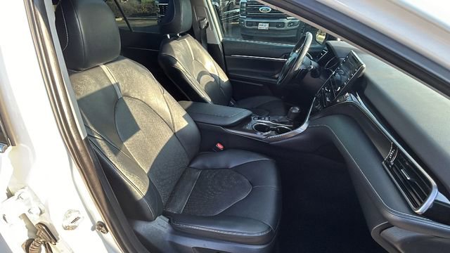 Used 2021 Toyota Camry XSE image 11