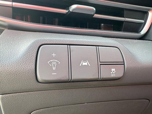 Used 2023 Hyundai Elantra SEL w/ Cargo Package image 22