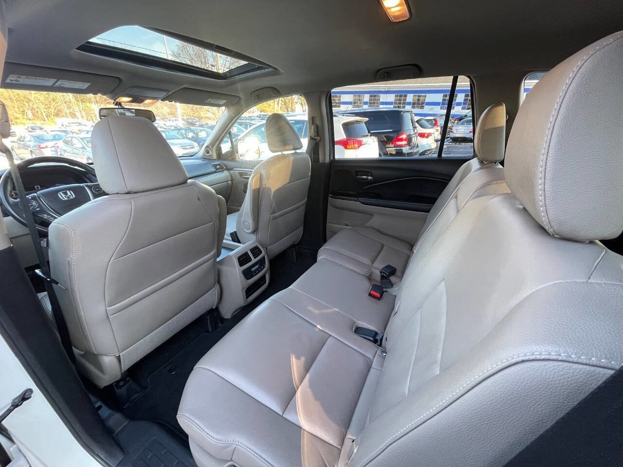 Used 2017 Honda Pilot EX-L image 29