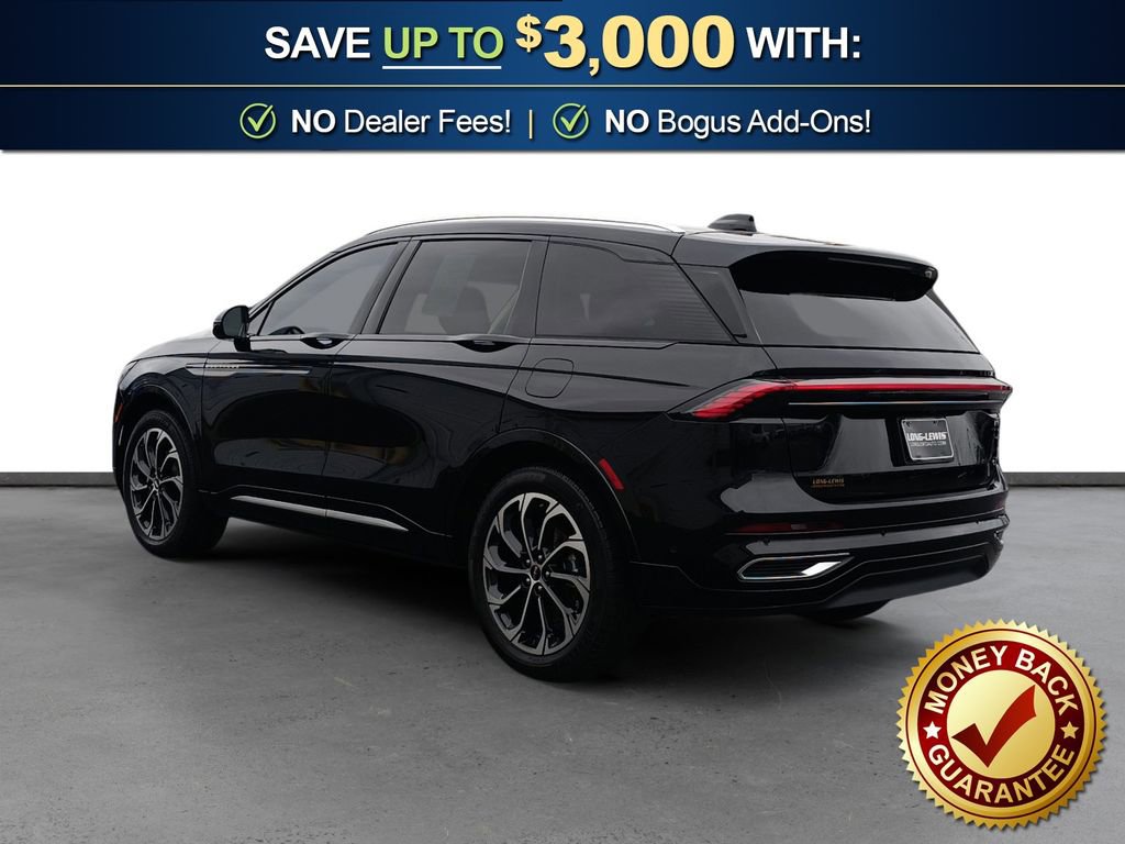 Used 2024 Lincoln Nautilus Reserve w/ Equipment Group 202A image 4