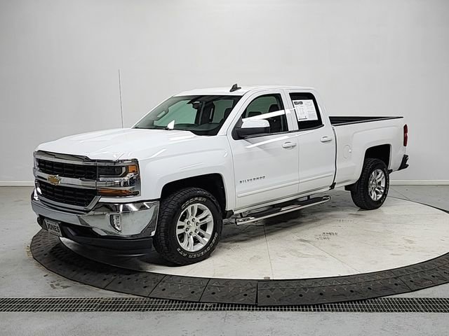 Used 2017 Chevrolet Silverado 1500 LT w/ All Star Edition image 3