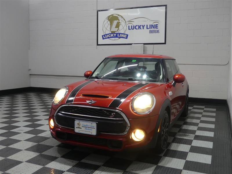 Used 2016 MINI Cooper S image 4