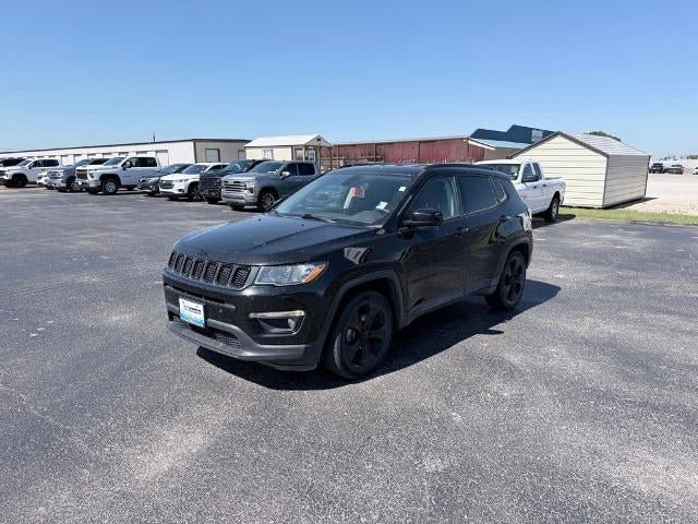 Used 2021 Jeep Compass Latitude FWD image 1
