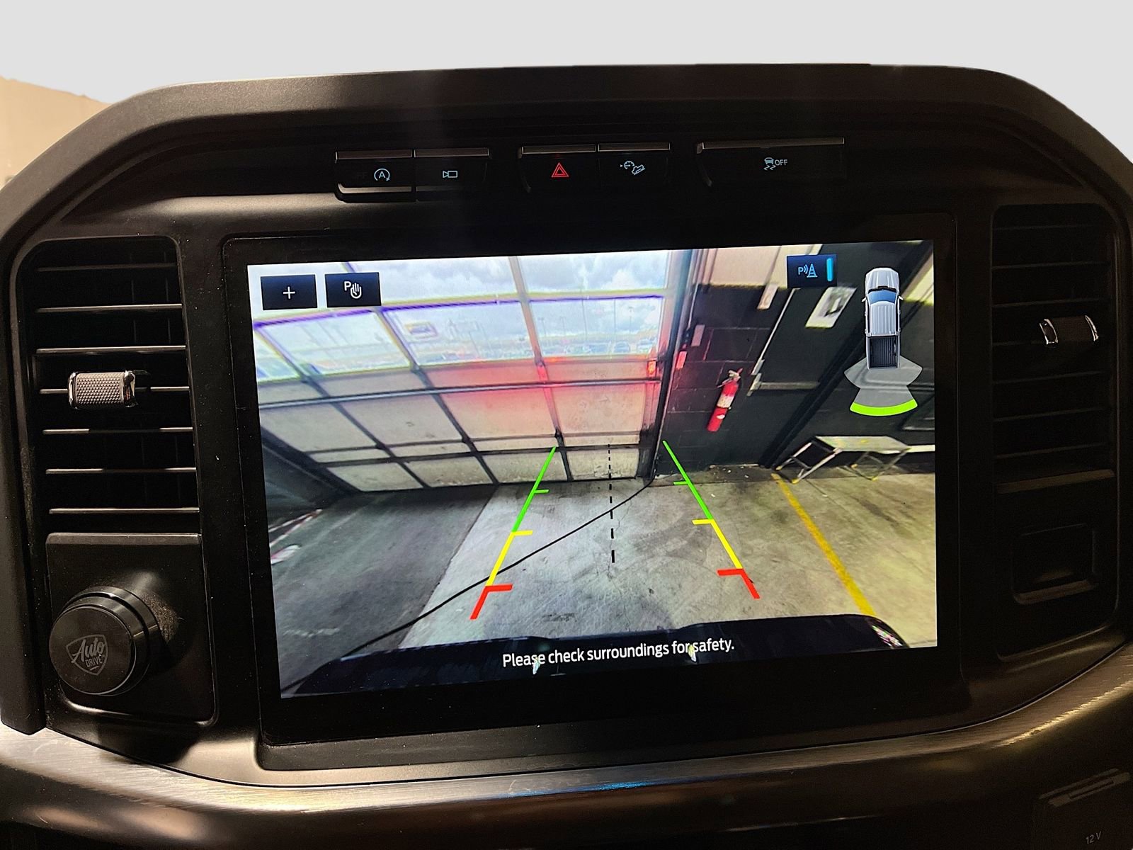 Used 2021 Ford F150 Lariat w/ FX4 Off-Road Package image 14