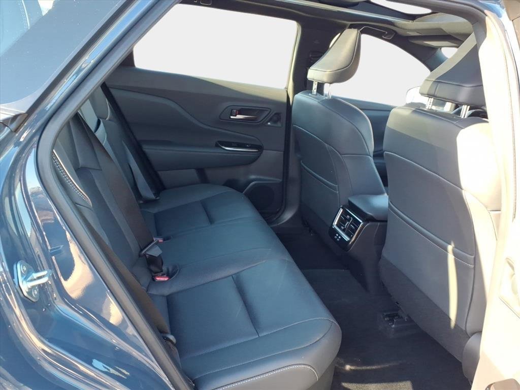 Used 2025 Toyota Crown Signia image 15