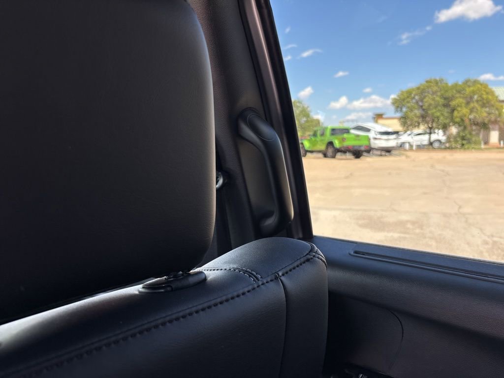 New 2026 Chrysler Voyager LX FWD image 46