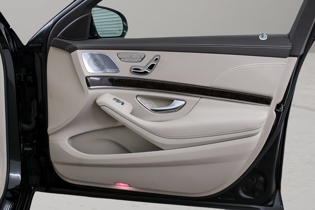 Used 2019 Mercedes-Benz S 450 Sedan image 14
