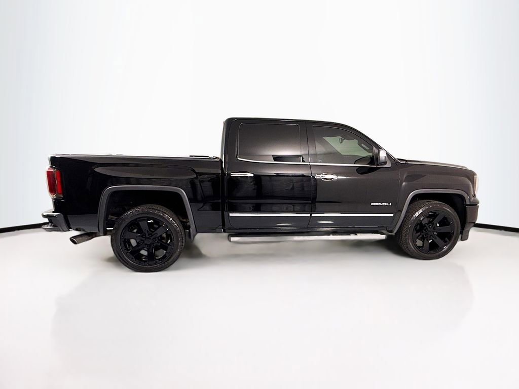 Used 2018 GMC Sierra 1500 Denali AWD/4WD image 4