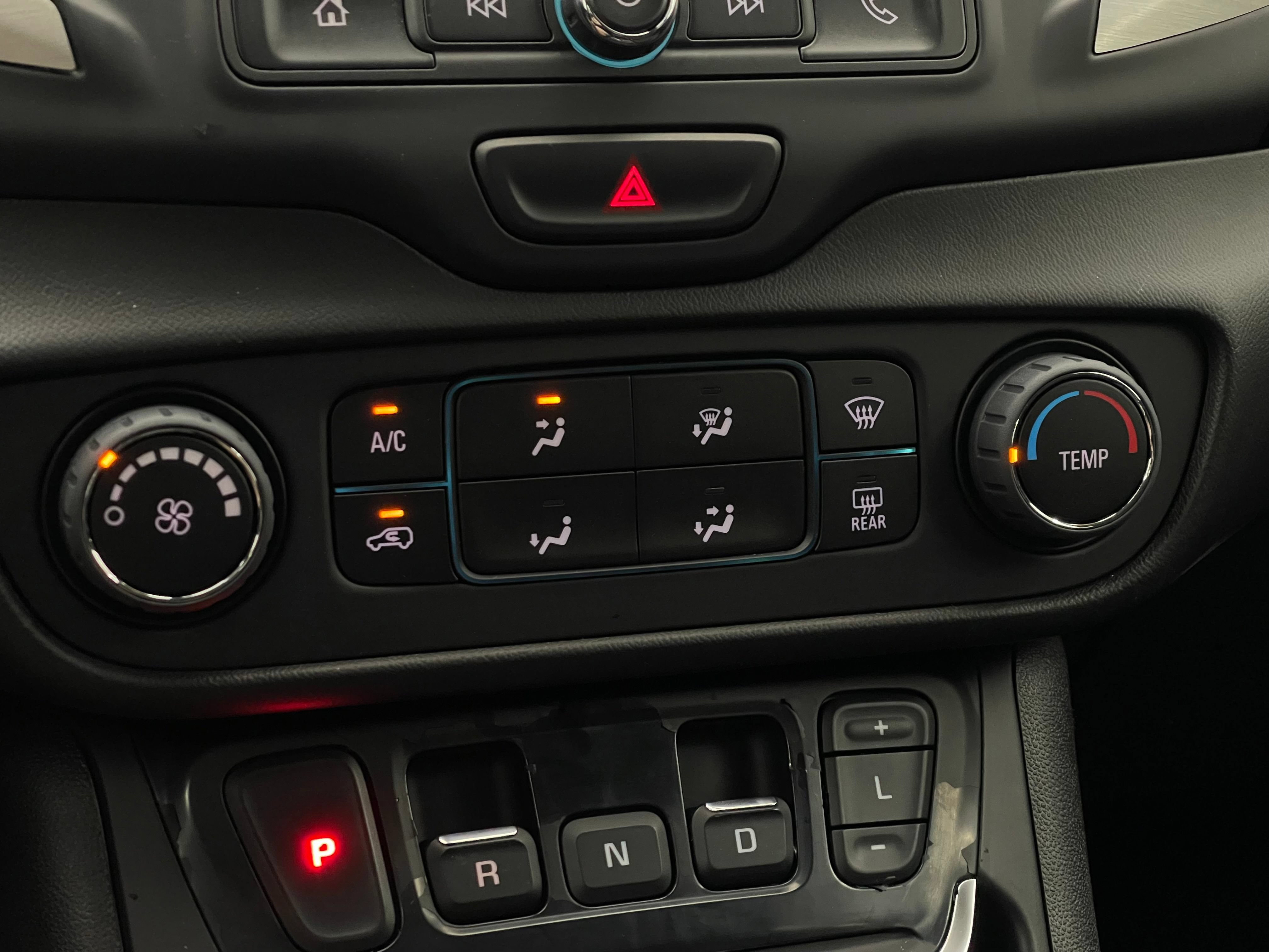 Used 2019 GMC Terrain SLE FWD image 23