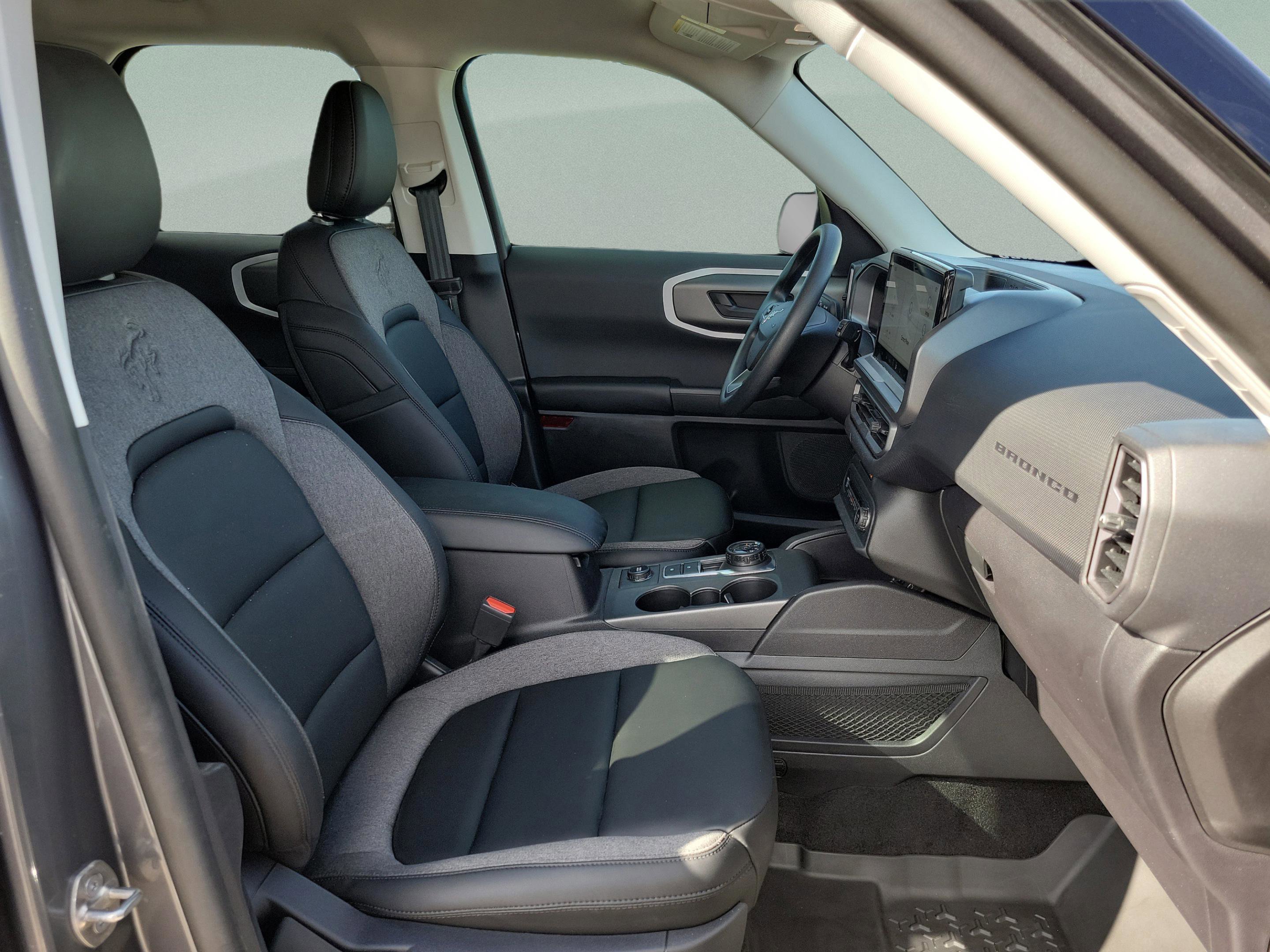 Used 2025 Ford Bronco Sport Big Bend w/ Black Appearance Package image 26