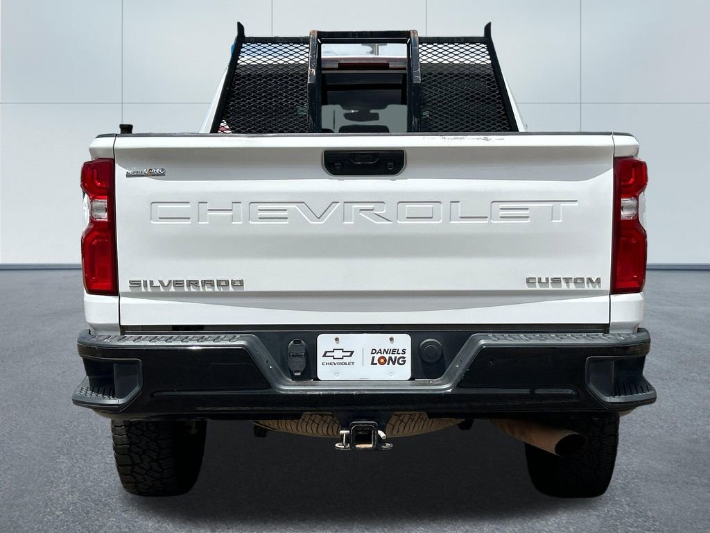 Used 2020 Chevrolet Silverado 2500 Custom w/ Custom Convenience Package AWD/4WD image 4