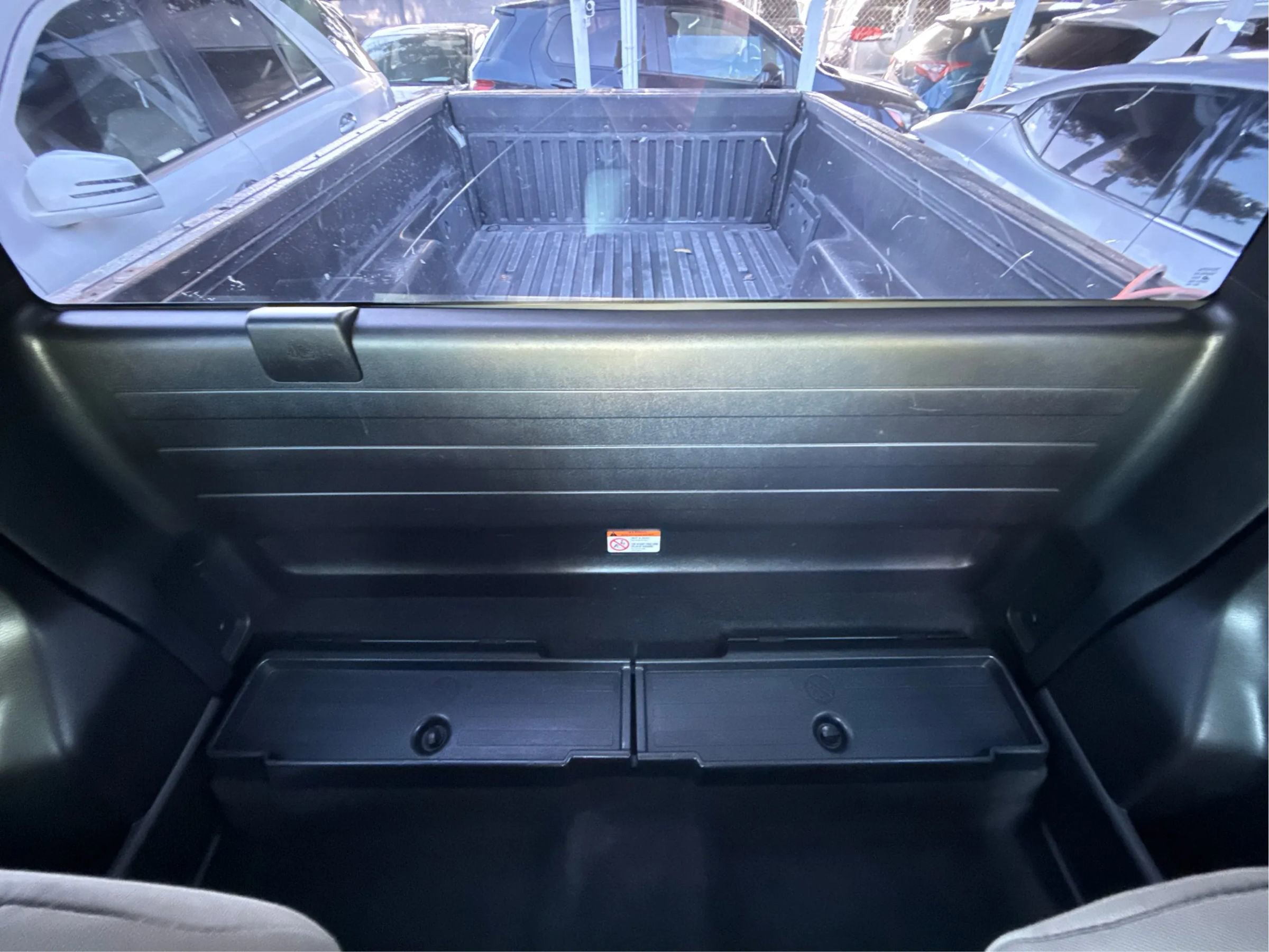 Used 2017 Toyota Tacoma SR image 20